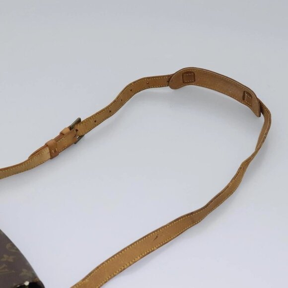 LOUIS VUITTON Monogram Saint Cloud GM Shoulder Bag M51242 LV Auth 120031 - Picture 10 of 16